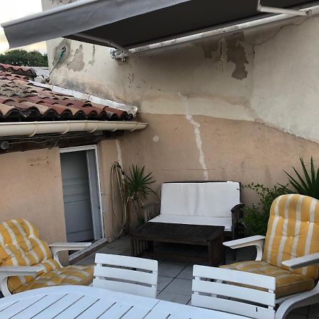 Terrasse Tropezienne Centre Nîmes Exterior foto